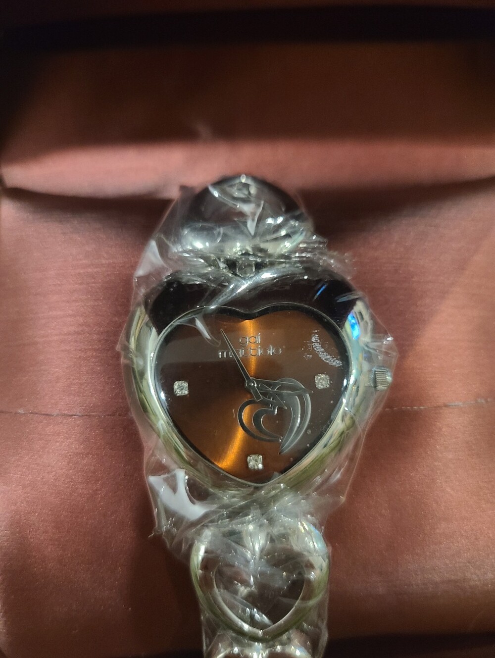 Gai Mattiolo Heart-Shaped Bracelet Watch